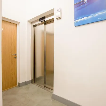 Urban Living'S - The King Edward I Luxury Apartment In The Heart Of Windsor Exterior photo